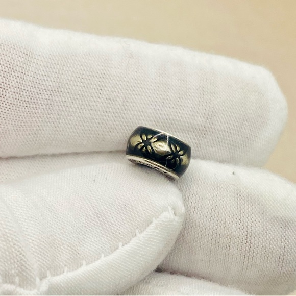 EUC Pandora 791034EN29 Sterling Silver Golden Floral Vintage Spacer Charm - Picture 5 of 9